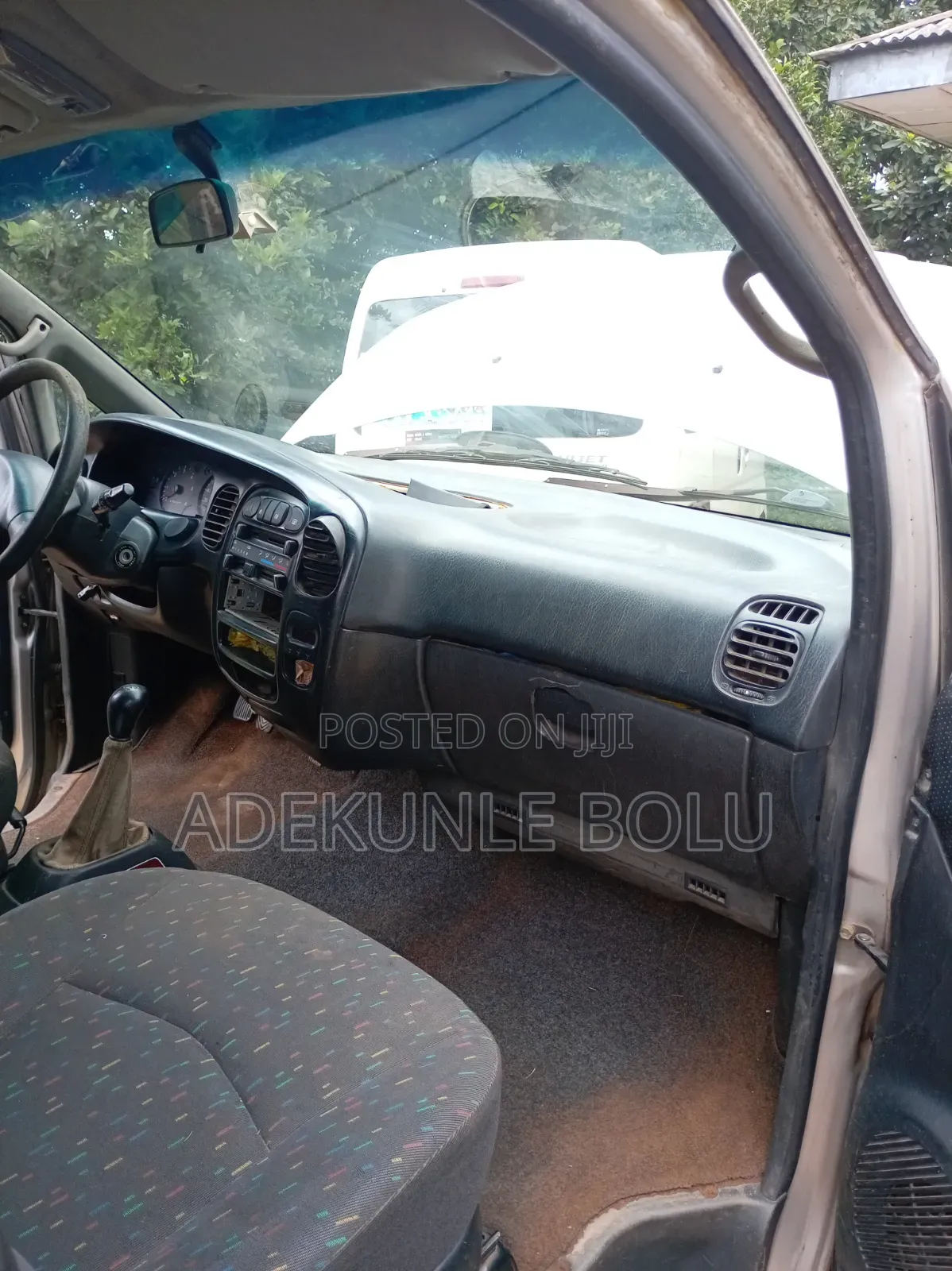 Hyundai H200 2003 Gray