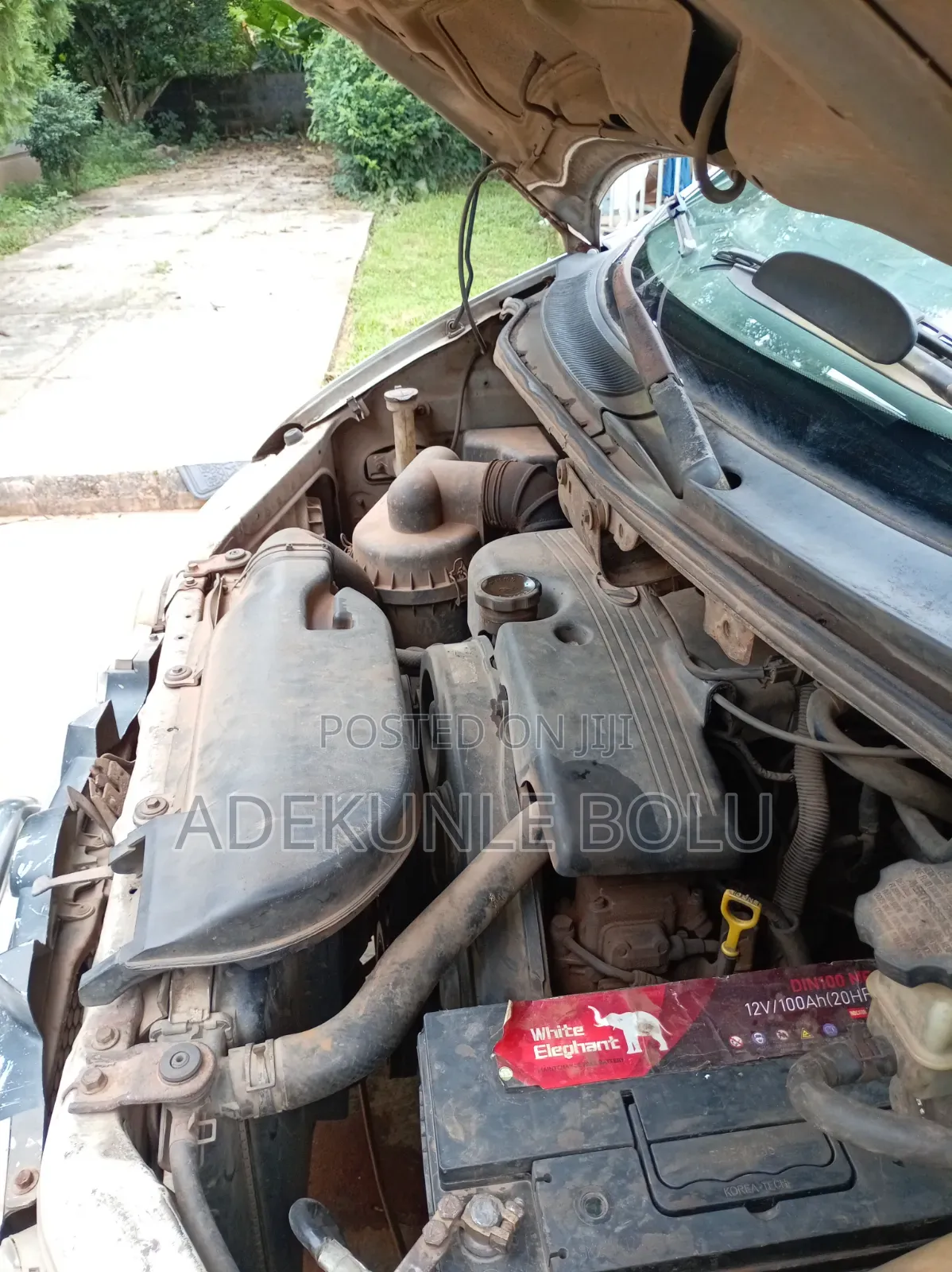 Hyundai H200 2003 Gray