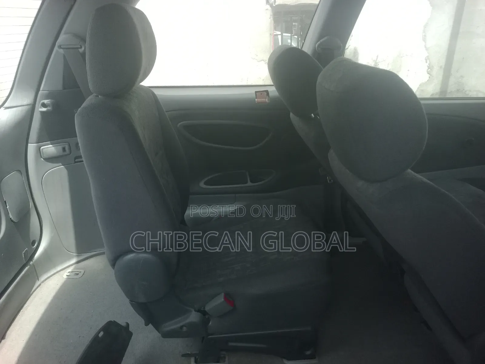 Toyota Previa 2003 Silver