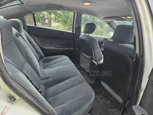 Mitsubishi Galant ES 2008 White