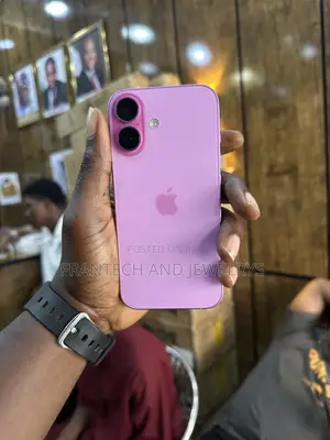 Apple iPhone 16 128 GB Pink
