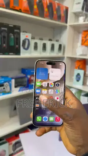 Apple iPhone 15 128 GB Pink