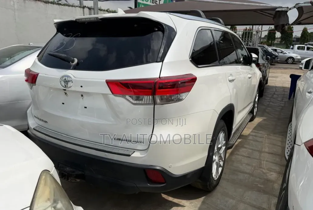 Toyota Highlander 2017 White