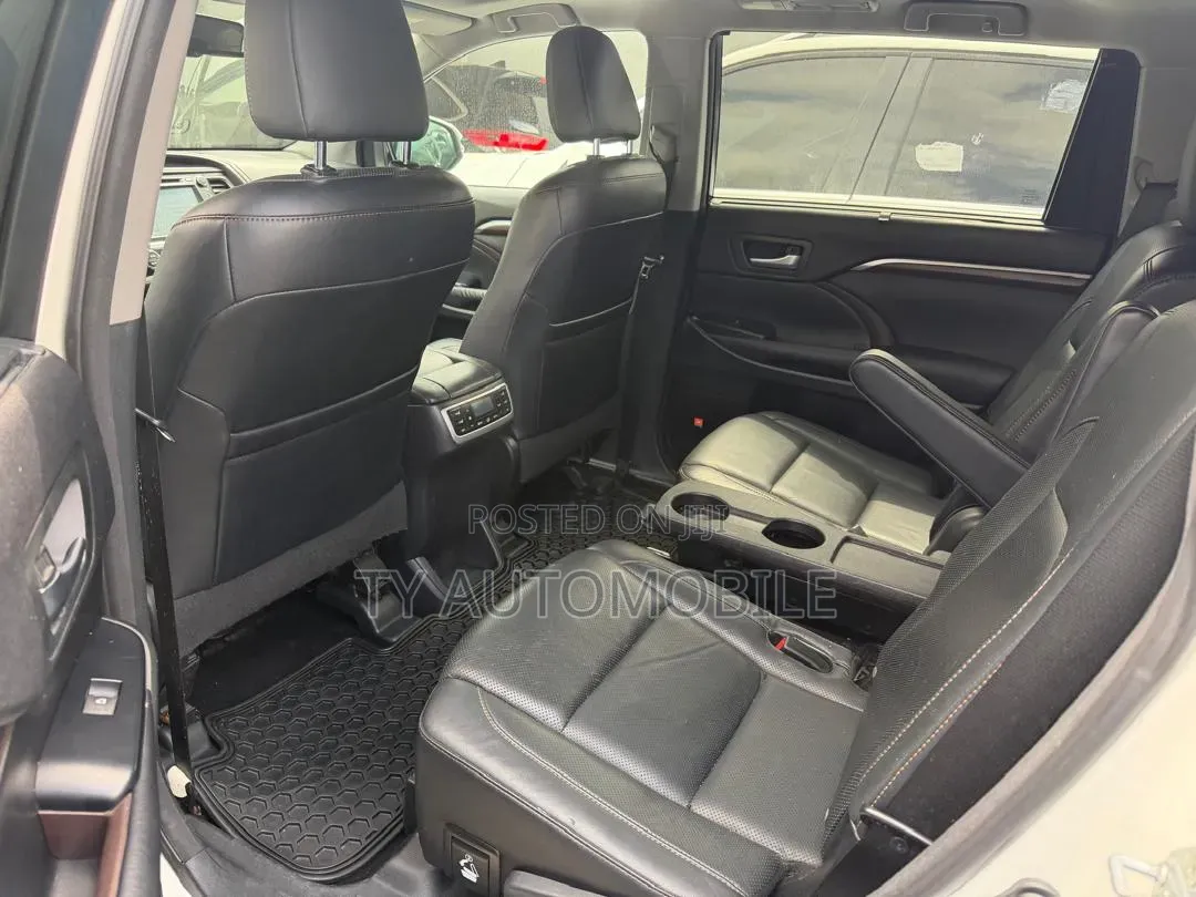 Toyota Highlander 2017 White