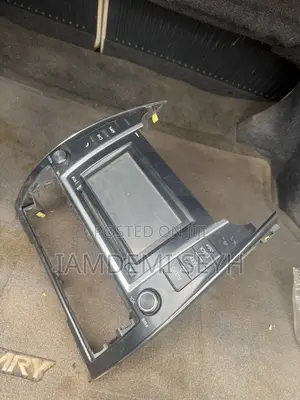 Toyota Camry 2012 Audio Navigation System and Side Mirrors