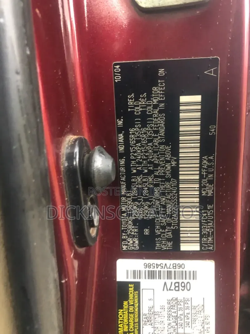 Toyota Sienna 2005 Red