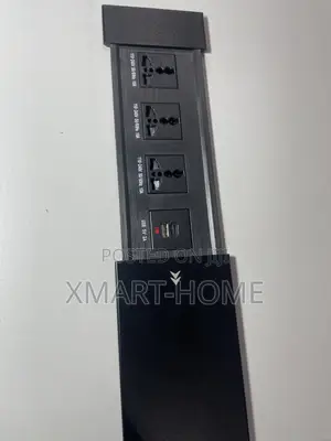Desktop Embedded 3plug +USB Socket (Black)