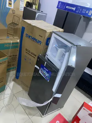 Skyrun 200L BCD-200K Two-Section Top Freezer Fridge