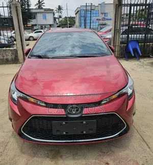 Toyota Corolla 2022 Burgundy