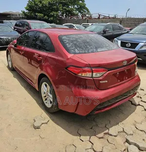 Toyota Corolla 2022 Burgundy