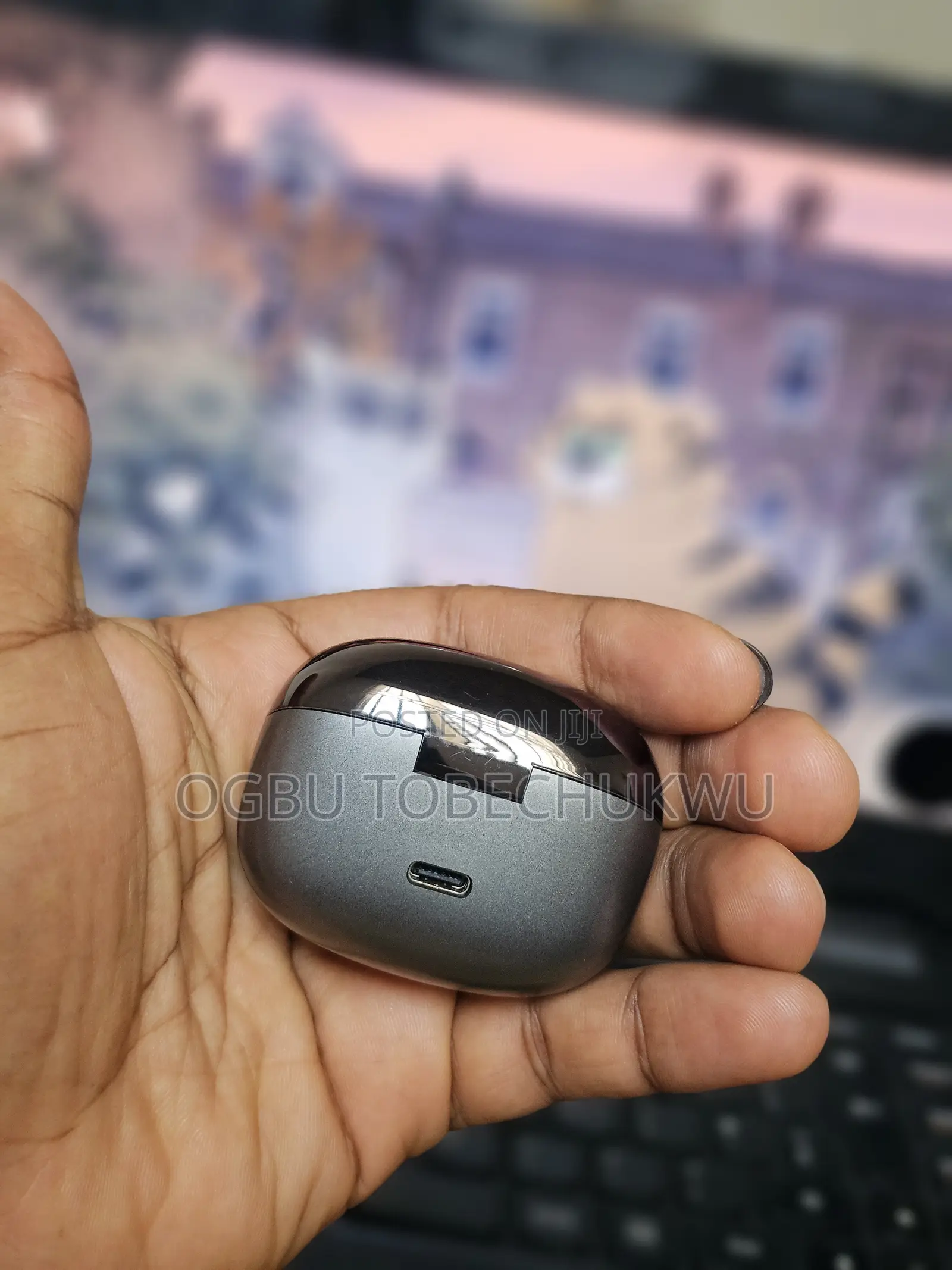 Lenovo Services Clip on Style Earbuds