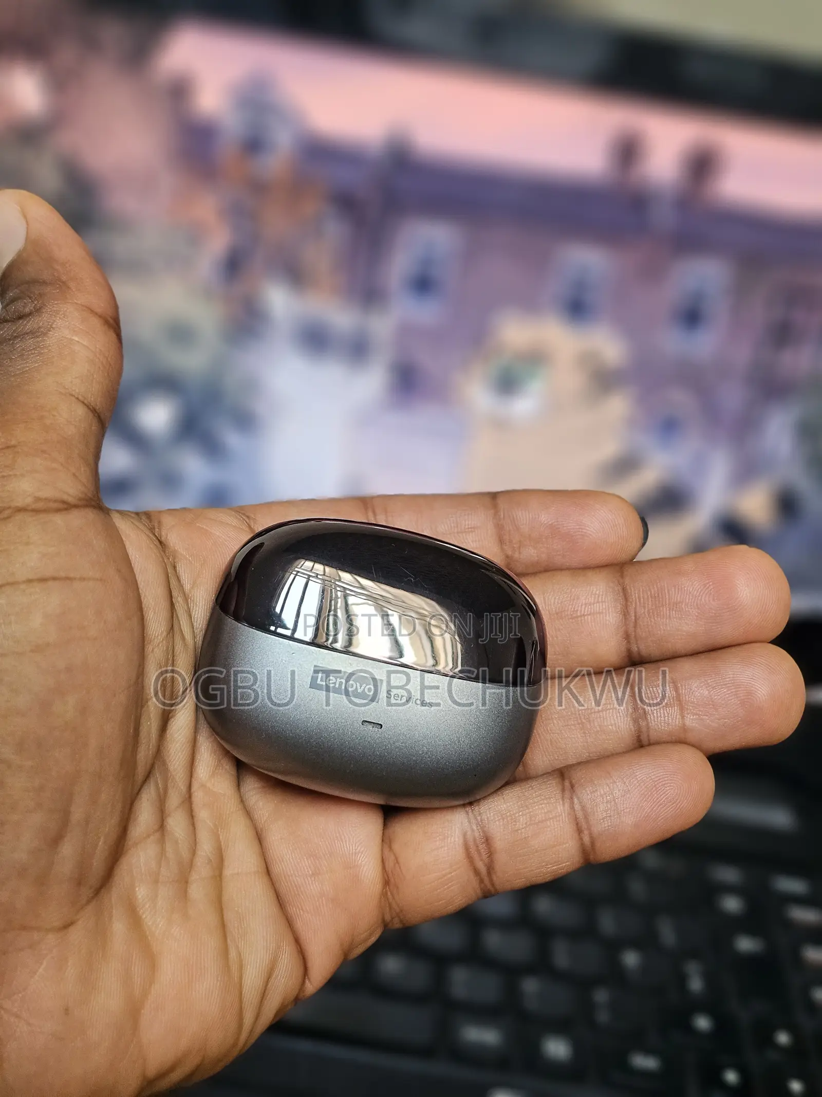 Lenovo Services Clip on Style Earbuds