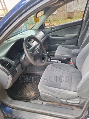 Honda Accord 2005 Blue