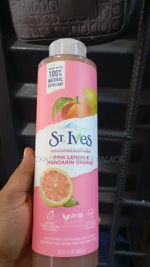 ST.Ives Pink Lemon &Mandarin Orange