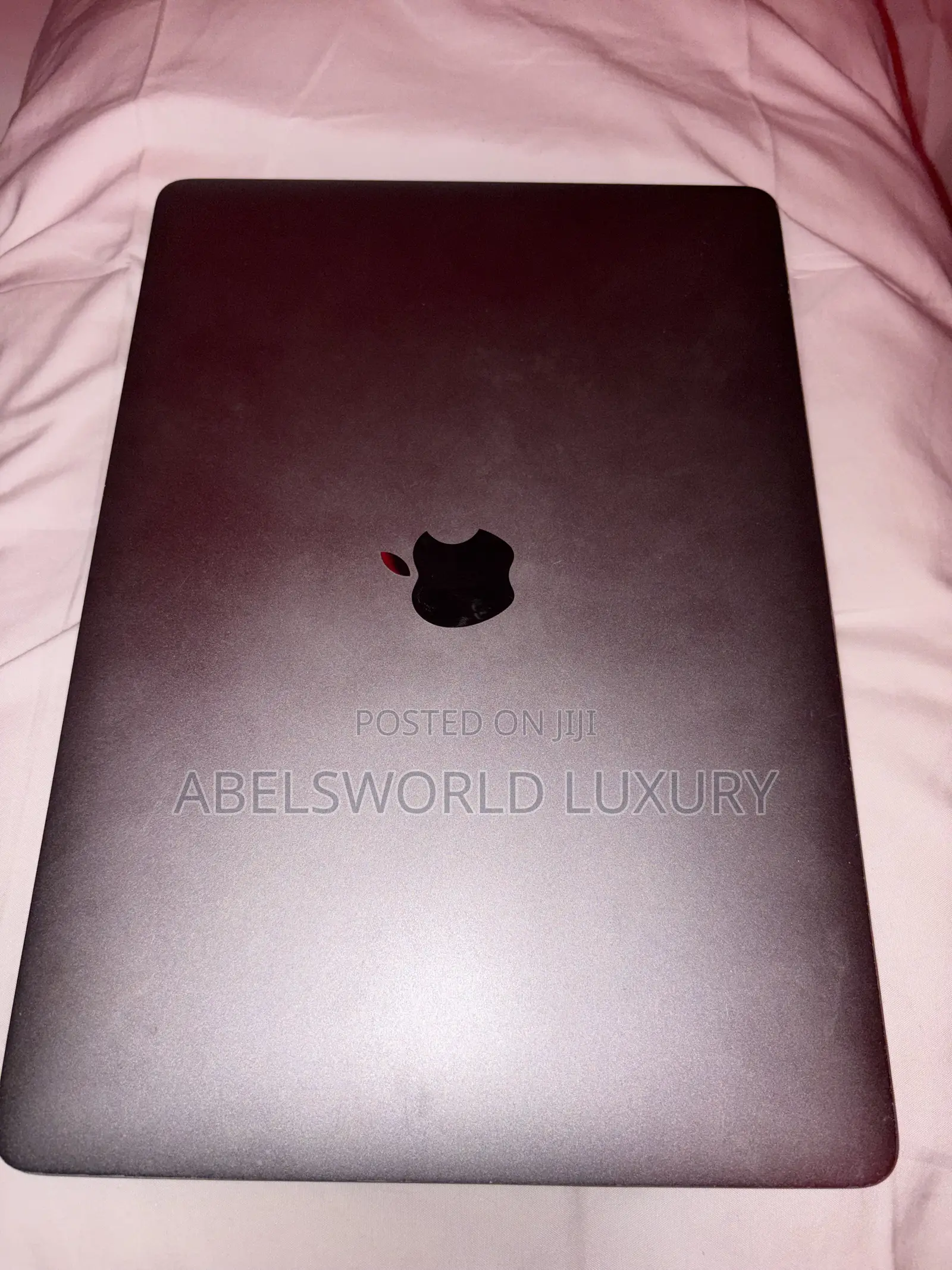 Laptop Apple MacBook 2018 8GB Intel Core i5 SSD 512GB