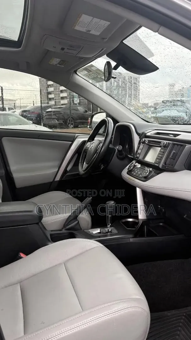 Toyota RAV4 2018 Silver