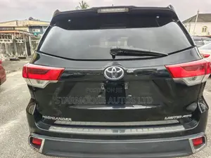 Toyota Highlander Limited 4x2 V6 (3.5L 6cyl 8A) 2018 Black