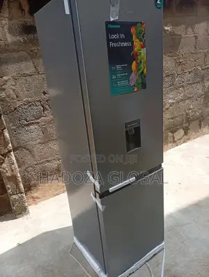 Hisense 35DCB Refrigerator – Convenience Meets Modern Design