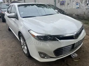 Toyota Avalon 2014 White