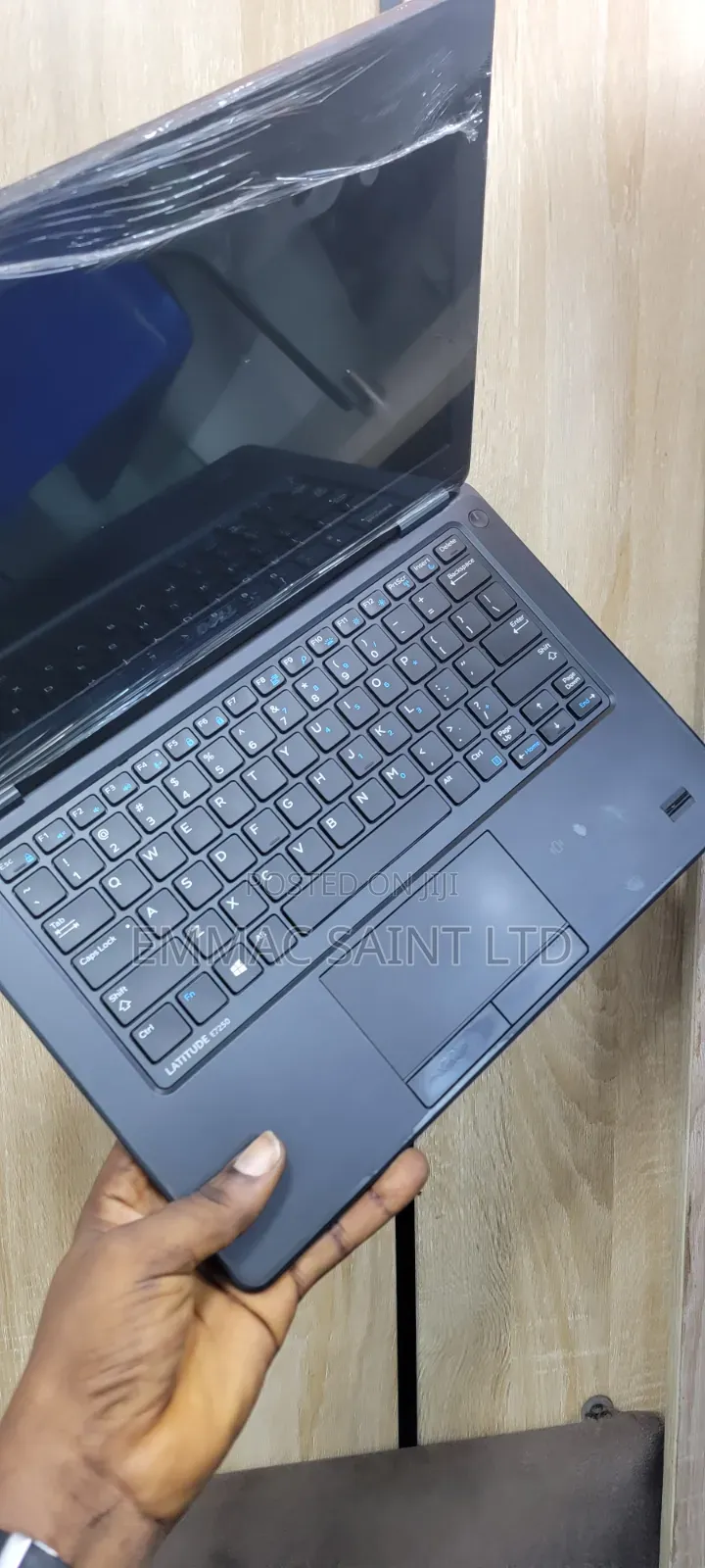 Laptop Dell Latitude 12 E7250 8GB Intel Core i7 SSD 128GB