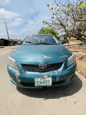 Toyota Corolla 2009 Blue