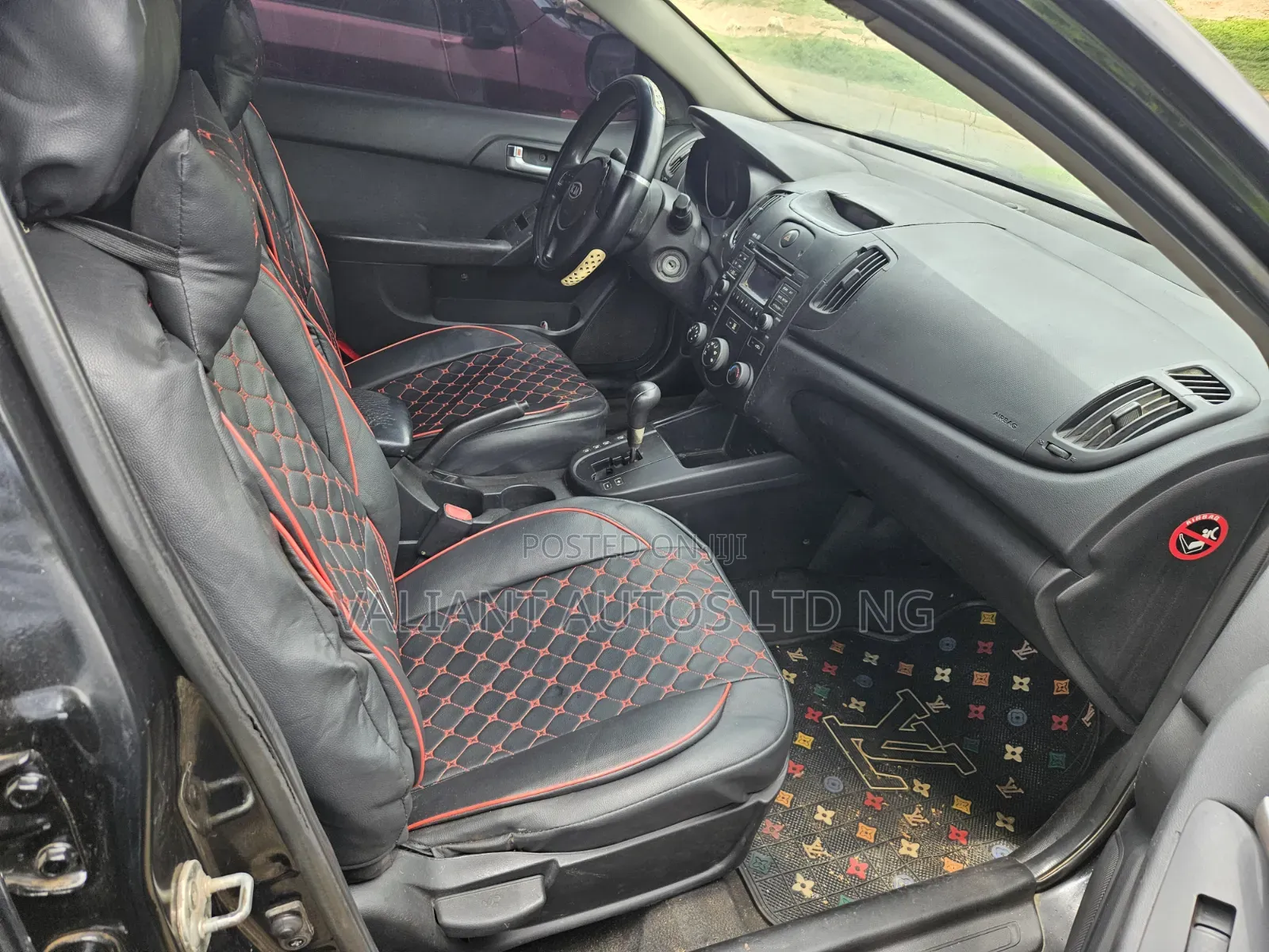 Kia Cerato 2010 Black