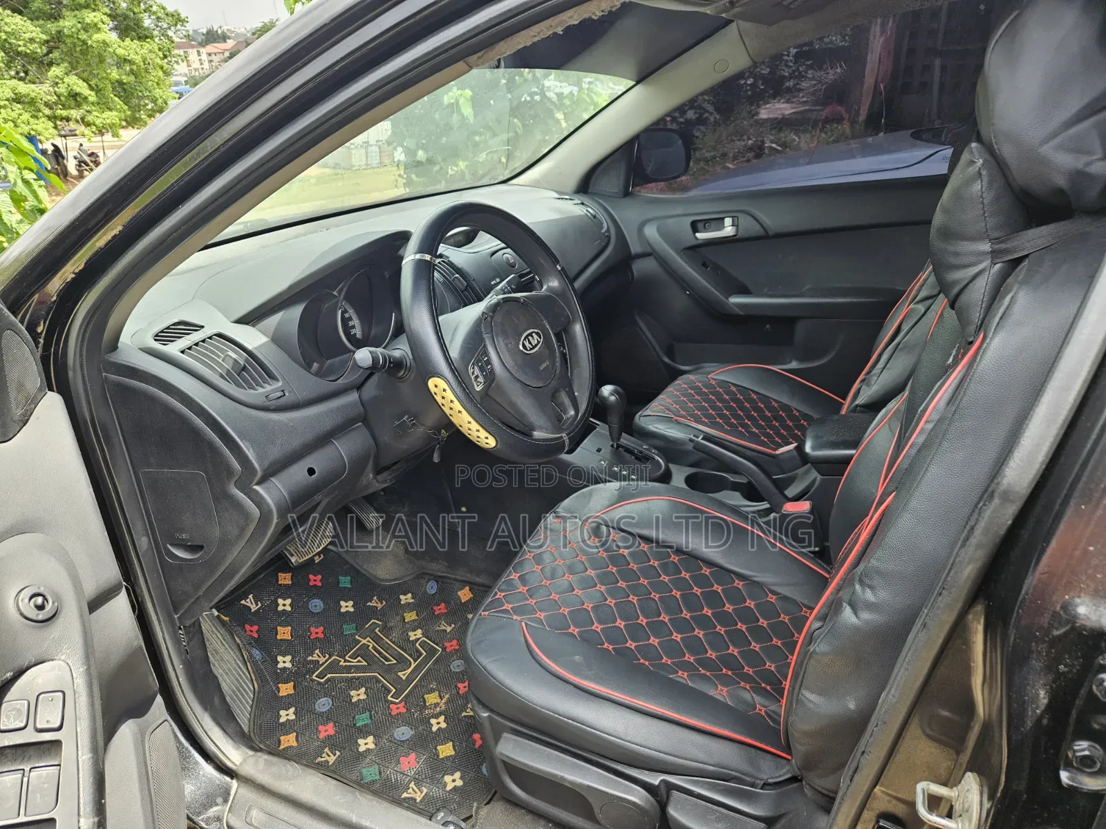 Kia Cerato 2010 Black