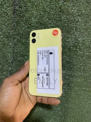 Apple iPhone 11 64 GB Yellow