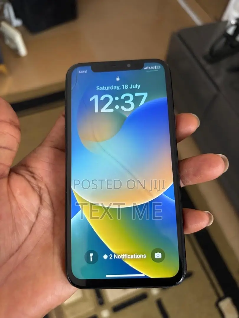 Apple iPhone X 64 GB Black