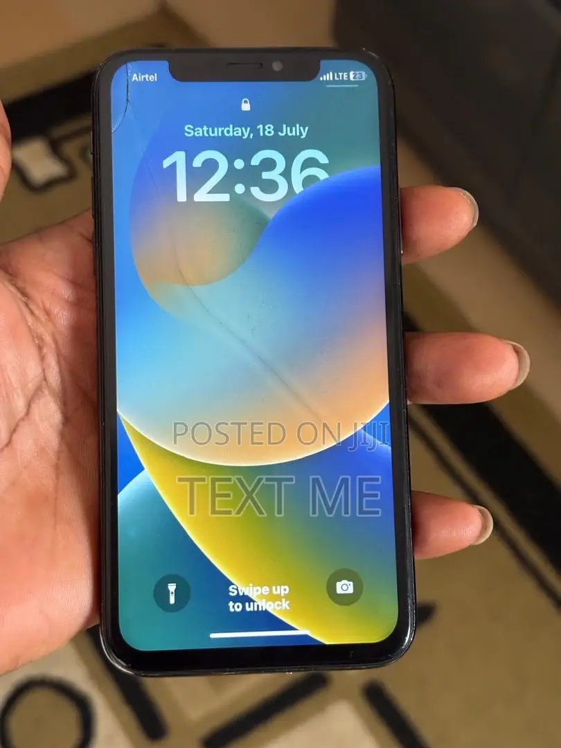 Apple iPhone X 64 GB Black