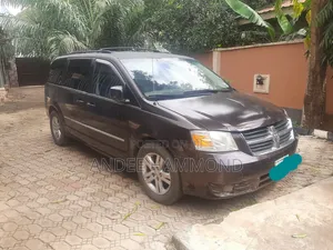 Dodge Caravan 2010 Ivory