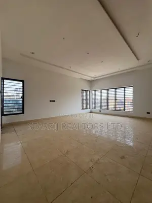 4bdrm Duplex in Dape for sale