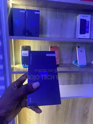 New Samsung Galaxy S9 64 GB Black