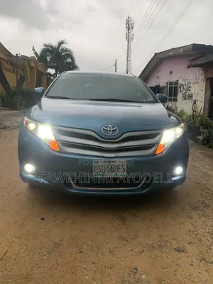 Toyota Venza 2011 Blue