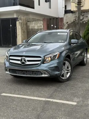 Mercedes-Benz GLA 250 2015
