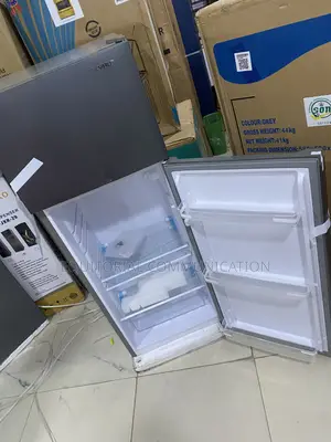 Skyrun BCD-200K 200L Top Freezer Refrigerator for Residential Kitchens
