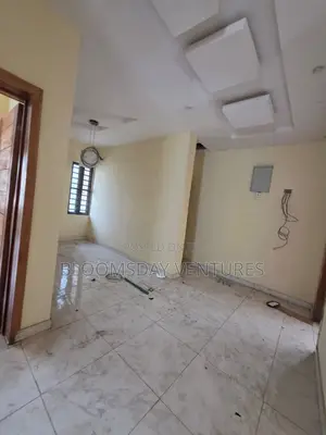 5bdrm Duplex in Omole Estate for rent