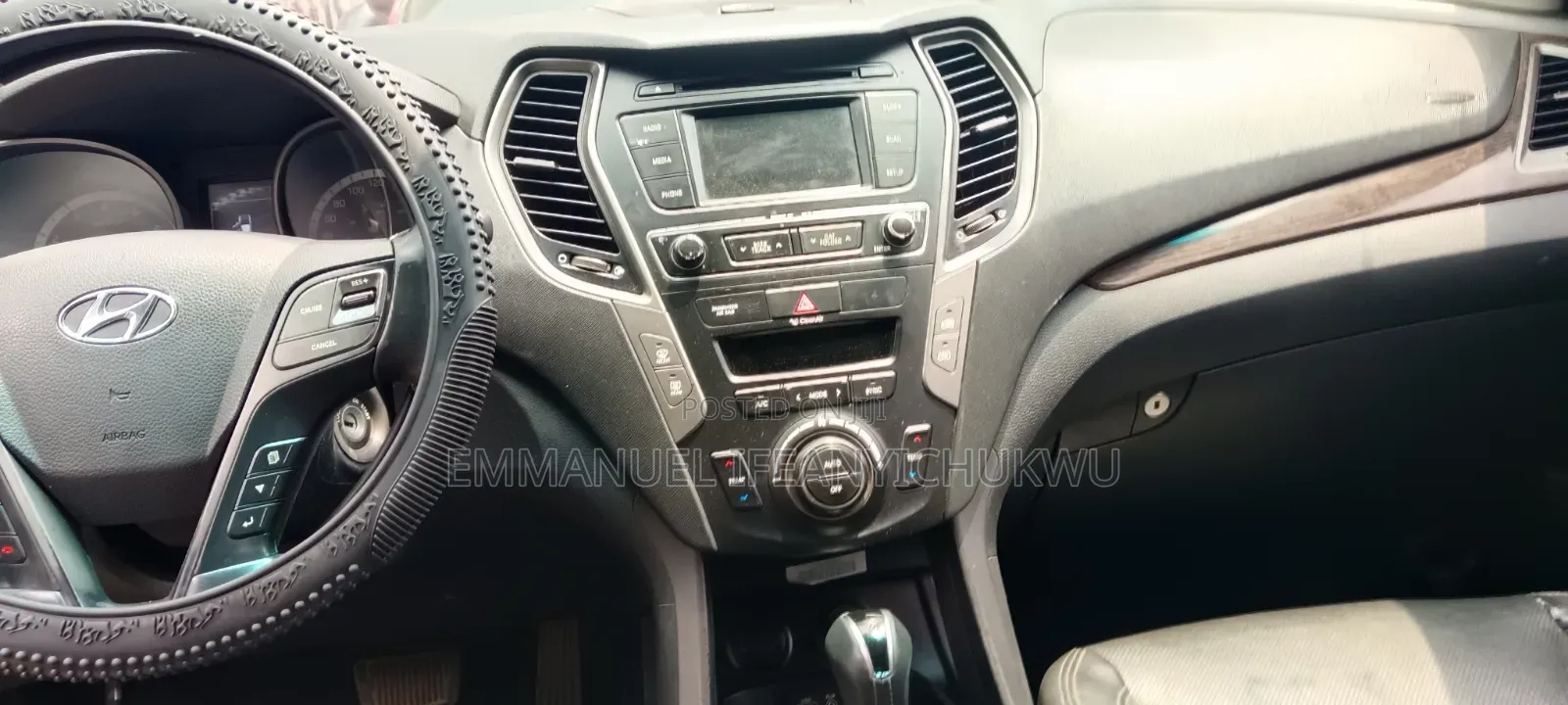Hyundai Santa Fe SE AWD 2017 Black
