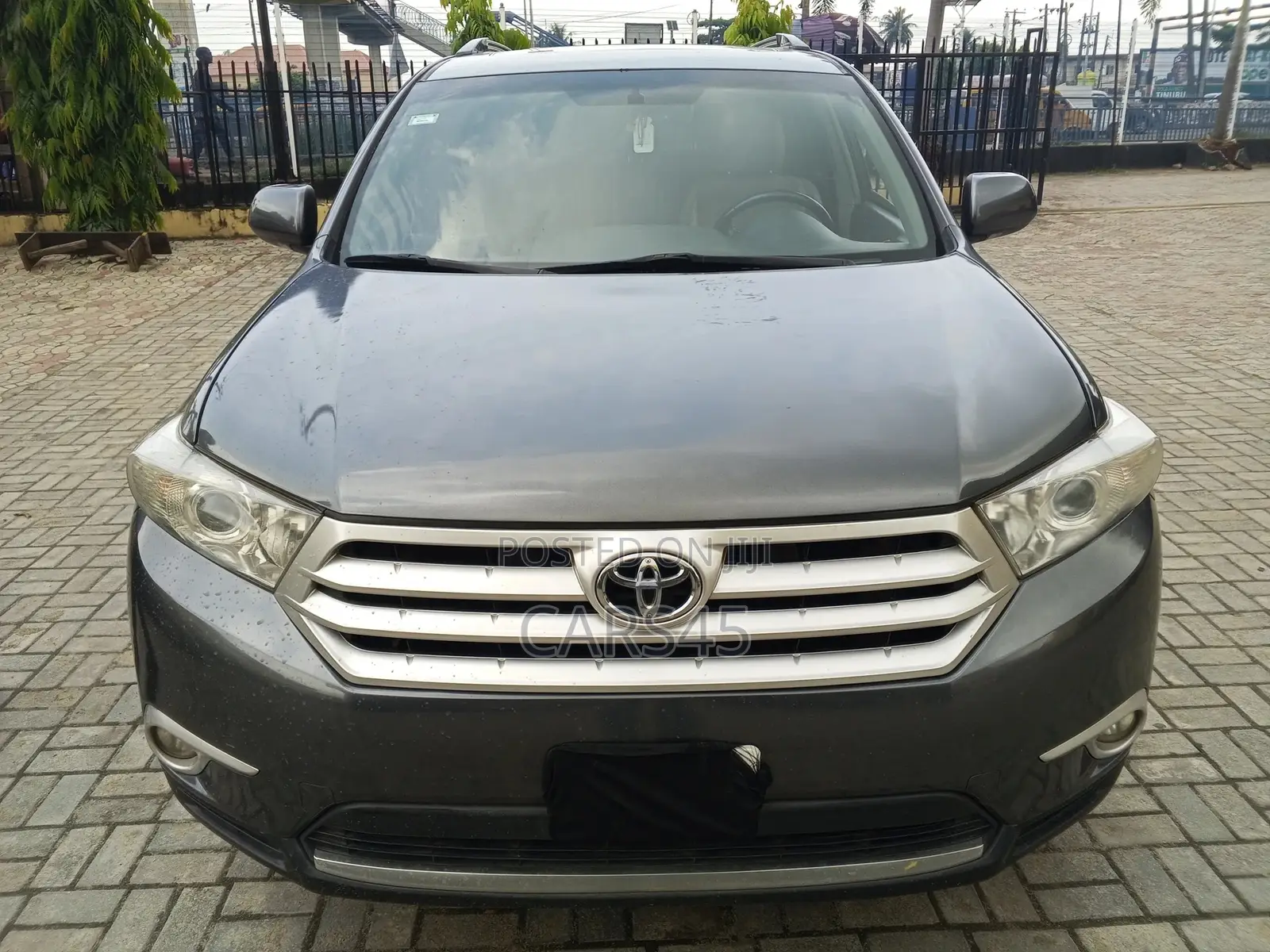 Toyota Highlander 2013 Gray