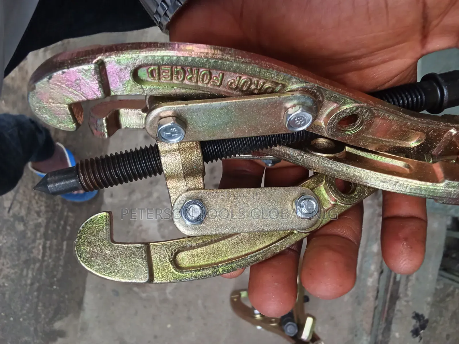 8" Bearing Puller Extractor