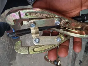 8" Bearing Puller Extractor
