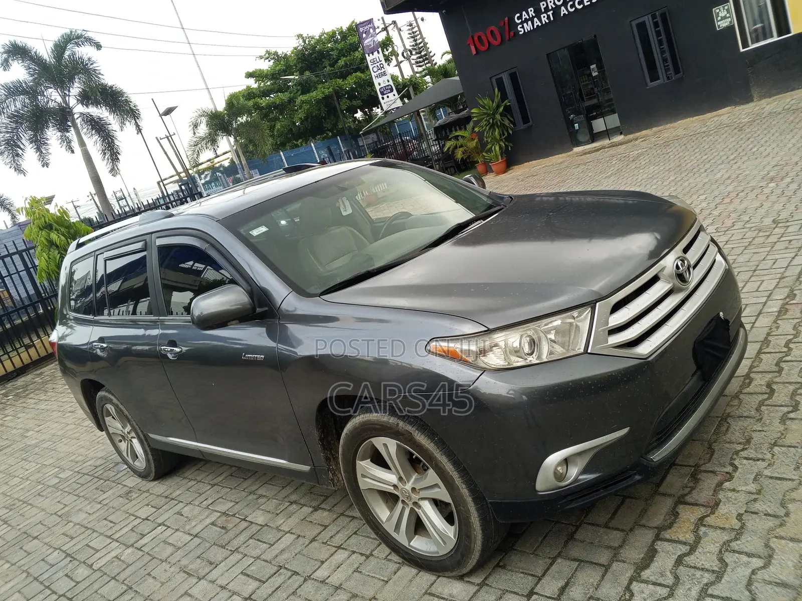 Toyota Highlander 2013 Gray