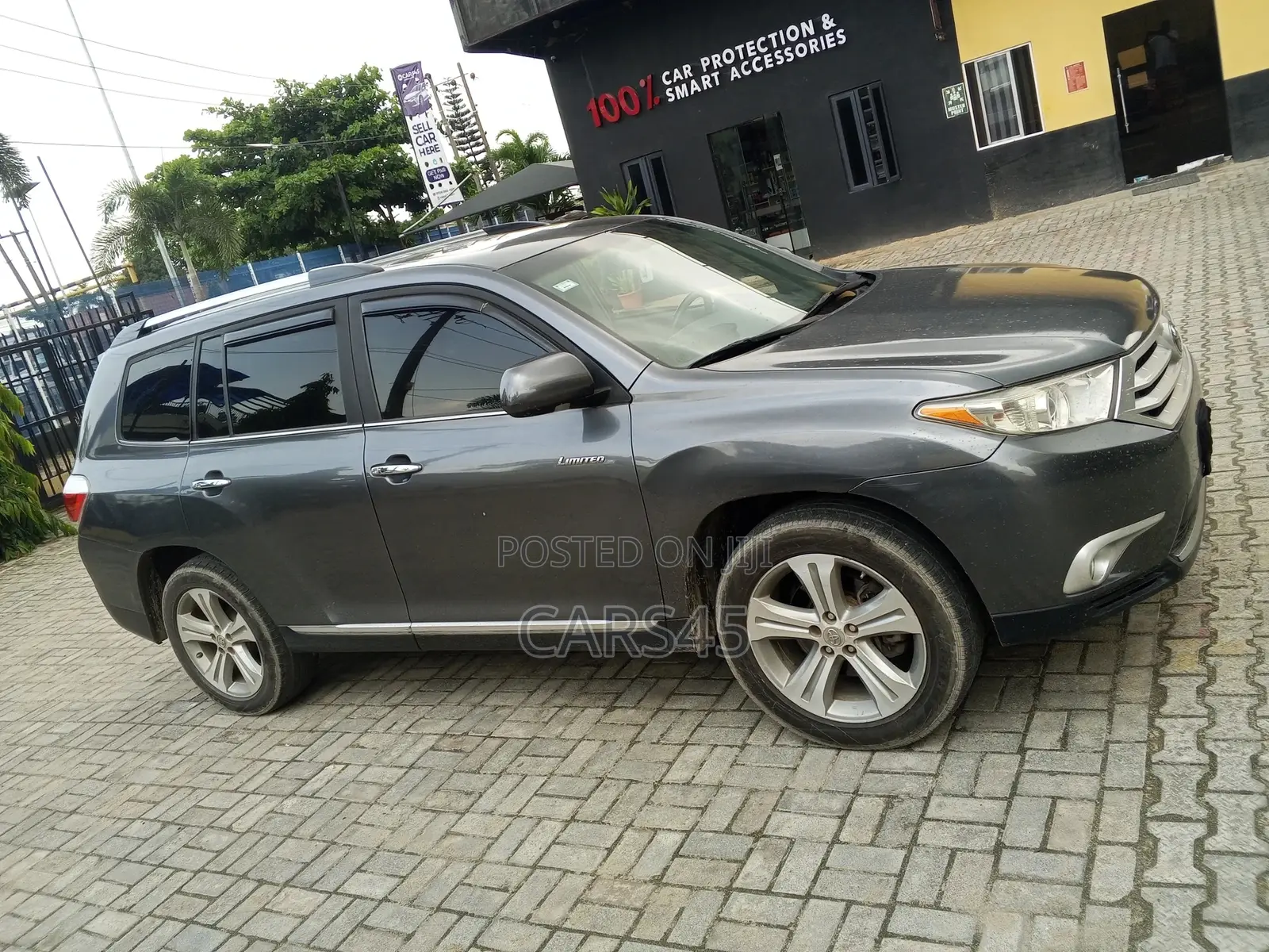 Toyota Highlander 2013 Gray