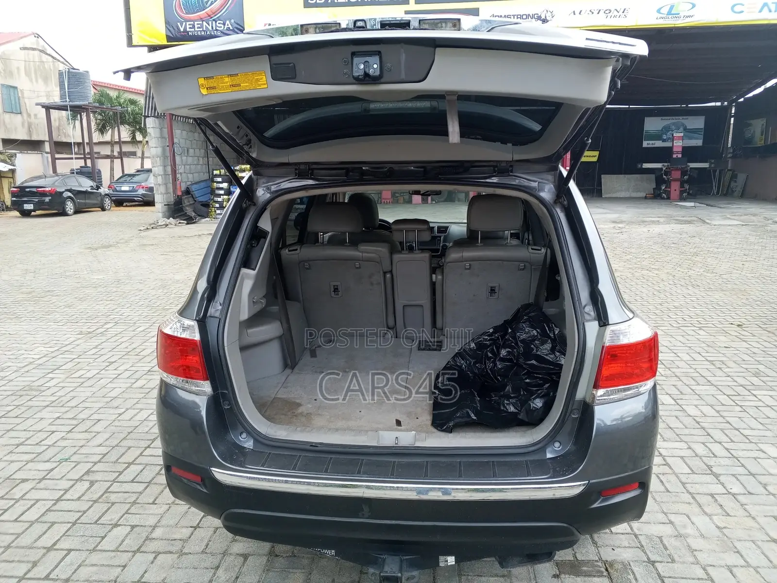 Toyota Highlander 2013 Gray