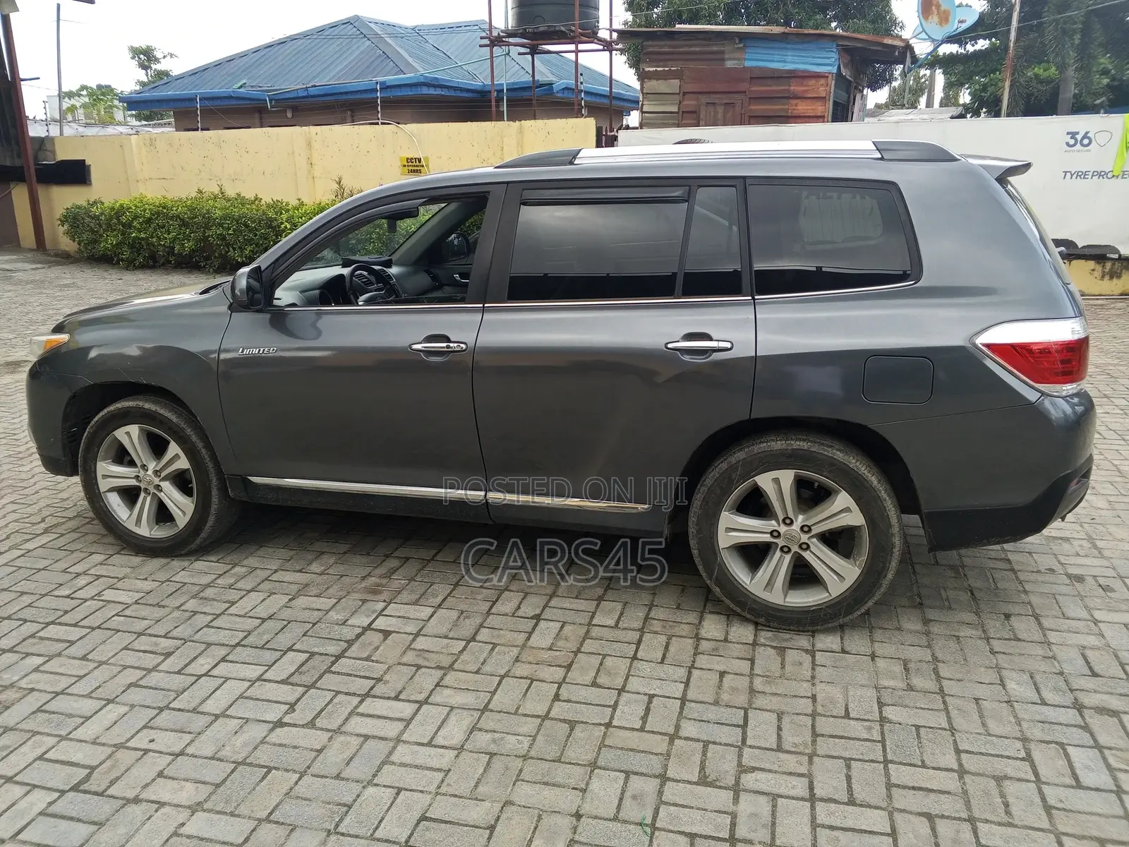 Toyota Highlander 2013 Gray