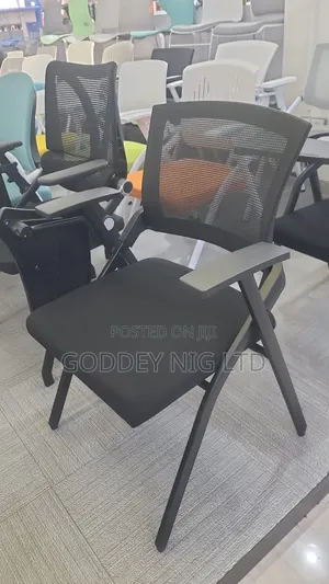 Student Reading Chair