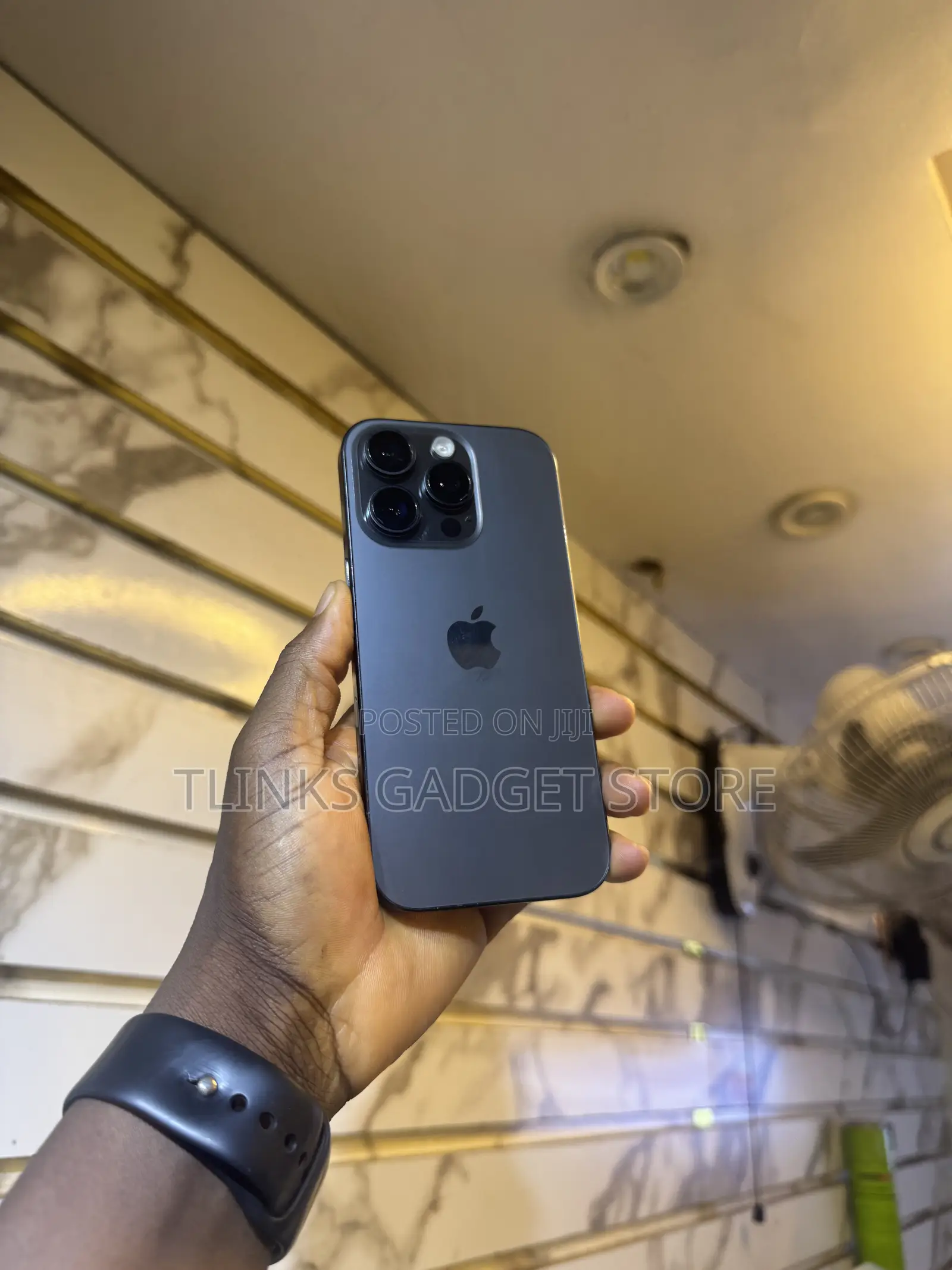 Apple iPhone 16 Pro 128 GB Black