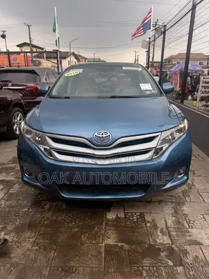 Toyota Venza 2010 Blue