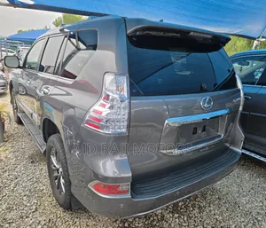 Lexus GX 2016 Gray