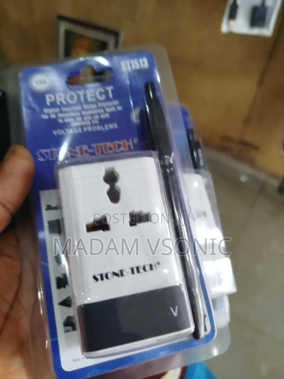 Stone Tech TV Guard St1513